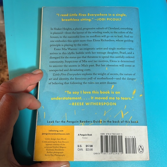 Little Fires Everywhere a novel paperback Celeste Ng - Picture 2 of 3